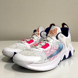 Nike Giannis Immortality 2